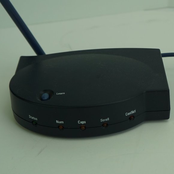 Gyration Black/Blue Wireless Keyboard GP120 Mouse & RF Receiver Plus Adaptor - Picture 9 of 9